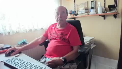 Snapshot of cammee chatting on September 15, 8:48 am Cammee online show from September 15, 8:48 am