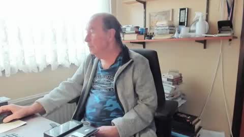 Snapshot of cammee chatting on February 4, 9:38 am Cammee online show from February 4, 9:38 am