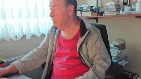 Snapshot of cammee chatting on February 27, 7:44 am Cammee online show from February 27, 7:44 am