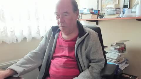 Snapshot of cammee chatting on February 17, 10:40 am Cammee online show from February 17, 10:40 am