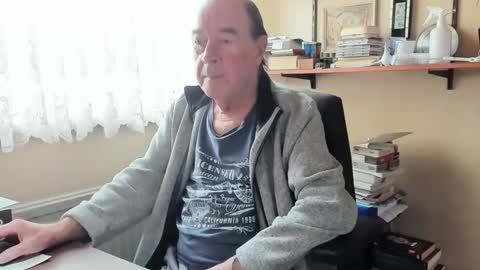 Snapshot of cammee chatting on February 16, 8:54 am Cammee online show from February 16, 8:54 am