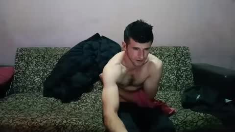 Snapshot of camshow22cm chatting on December 20, 9:39 pm FREMAN online show from December 20, 9:39 pm