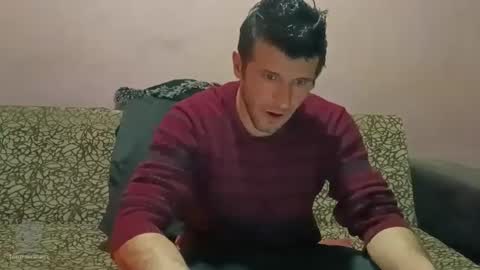 Snapshot of camshow22cm chatting on March 1, 7:26 pm FREMAN online show from March 1, 7:26 pm