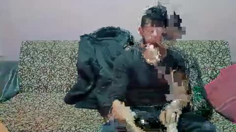 Snapshot of camshow22cm chatting on February 12, 8:29 pm FREMAN online show from February 12, 8:29 pm