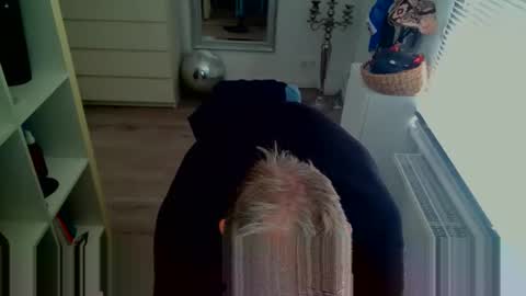 camunication online show from September 30, 11:36 am