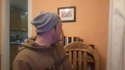 camunity online show from March 29, 3:39 am