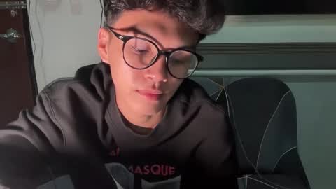 Snapshot of camwithethan chatting on October 3, 12:10 pm Ethan online show from October 3, 12:10 pm