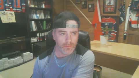 CanadianBacon6969 online show from December 28, 6:28 am