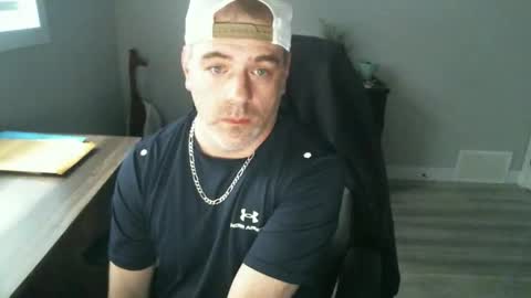 CanadianBacon6969 online show from April 29, 11:00 pm