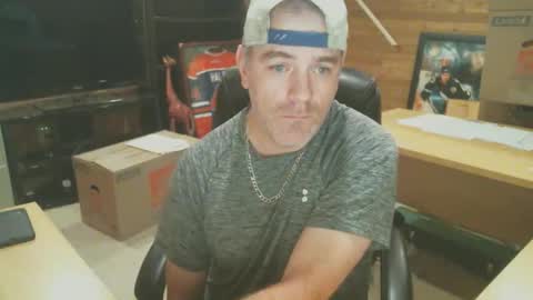 CanadianBacon6969 online show from October 25, 6:37 am