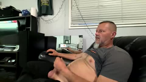 Chris online show from April 28, 12:43 pm