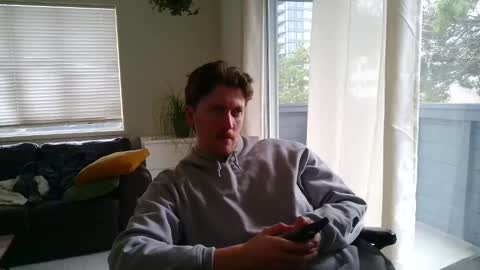 Devon online show from March 12, 7:49 pm