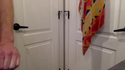 Snapshot of captiandrain chatting on January 19, 12:28 am Jay online show from January 19, 12:28 am