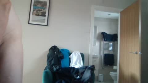 carelesswhisper961644 online show from July 26, 4:26 pm