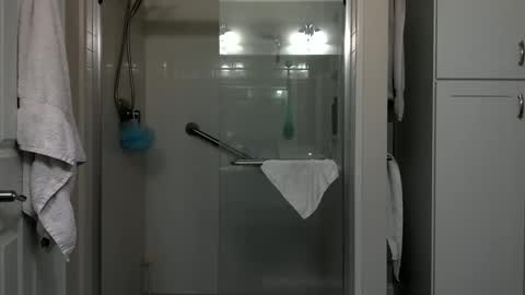 Caressluving online show from January 30, 2:49 am