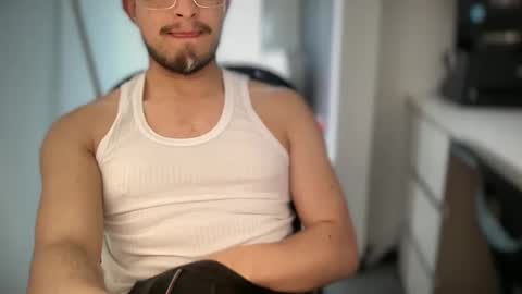 carlcarlinches4 online show from September 20, 2:17 pm