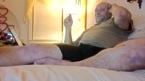 carldhammers online show from December 20, 8:10 am