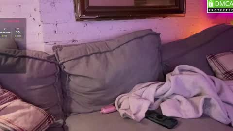 carlhung 69 hairy friends gay bi online show from December 19, 3:07 am