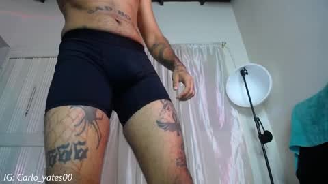 Snapshot of carlo_yates27 chatting on January 27, 4:20 am carlo yates  thx for help me to reach 100 thumps up online show from January 27, 4:20 am