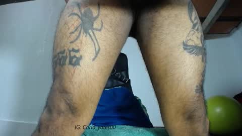 Snapshot of carlo_yates27 chatting on September 16, 4:30 pm carlo yates  thx for help me to reach 100 thumps up online show from September 16, 4:30 pm