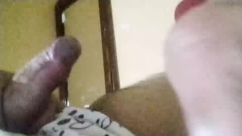 carlos101685 online show from December 25, 12:05 am