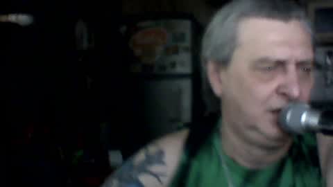 carlos712009 online show from June 17, 7:21 am