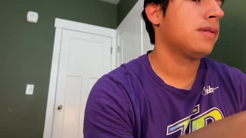 Snapshot of carlosjosecb1 chatting on September 16, 3:02 pm carlos online show from September 16, 3:02 pm