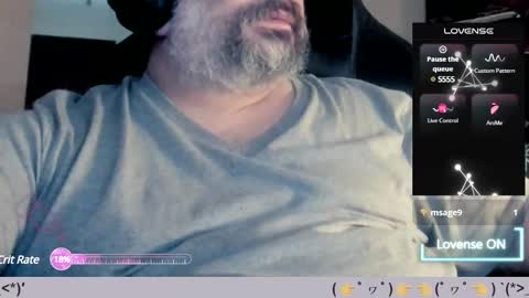 Snapshot of carmelo_devitto chatting on March 7, 7:08 am soy Batman online show from March 7, 7:08 am