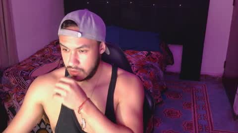      online show from October 5, 6:17 am