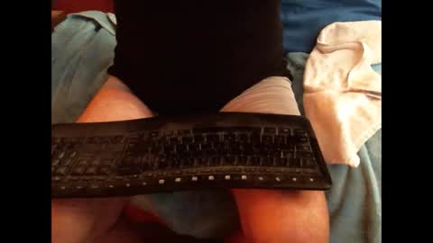 Snapshot of cashew72 chatting on January 8, 1:09 pm Cashew online show from January 8, 1:09 pm