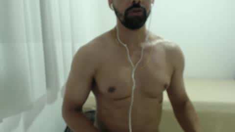 cashmastermuscle77 online show from December 16, 10:40 am