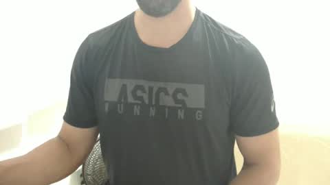 cashmastermuscle77 online show from December 30, 10:12 pm