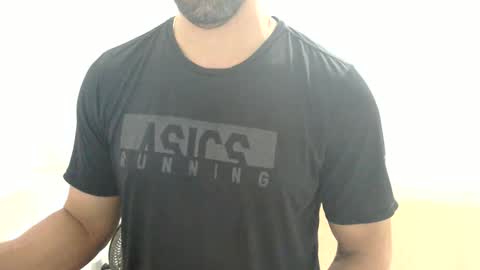 cashmastermuscle77 online show from December 19, 10:56 am