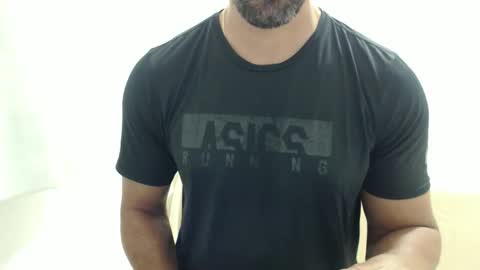 cashmastermuscle77 online show from March 5, 10:55 am