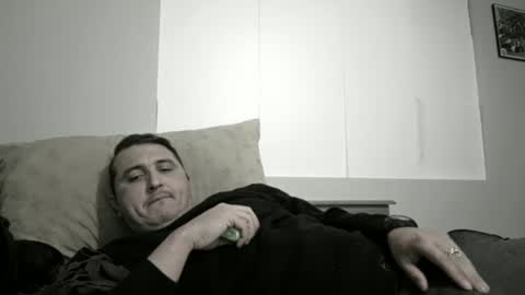 Snapshot of castortroyyyyy chatting on February 1, 9:32 am Castor troyyyyy online show from February 1, 9:32 am