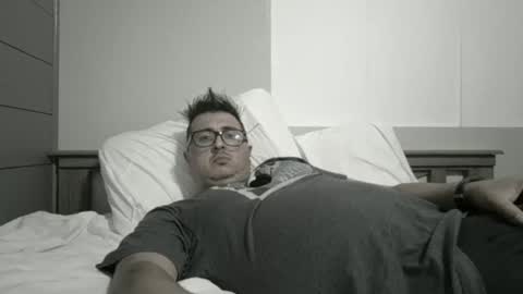 Snapshot of castortroyyyyy chatting on March 2, 4:29 am Castor troyyyyy online show from March 2, 4:29 am