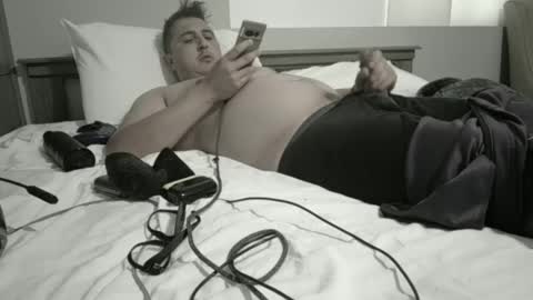 Snapshot of castortroyyyyy chatting on March 4, 6:07 pm Castor troyyyyy online show from March 4, 6:07 pm