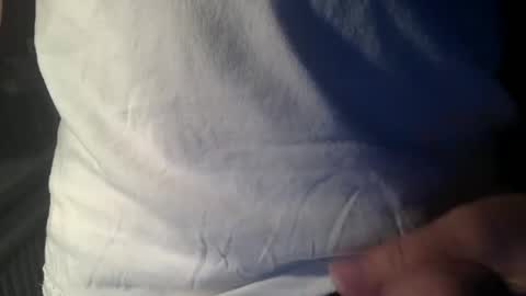 Snapshot of catmandoo21001 chatting on December 11, 3:26 am catmandoo21001 online show from December 11, 3:26 am