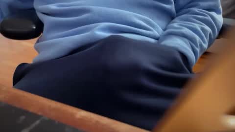 catmandoo21001 online show from March 15, 5:41 pm