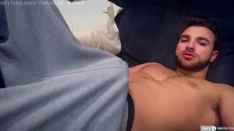 Cameron online show from January 3, 11:01 pm