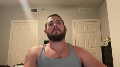 Snapshot of cboyy20 chatting on December 5, 6:10 am cboyy20 online show from December 5, 6:10 am