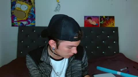 Snapshot of celesteswett chatting on December 16, 11:07 pm I am Valentinn online show from December 16, 11:07 pm