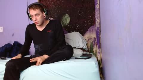 cguffey2284 online show from January 11, 5:29 pm