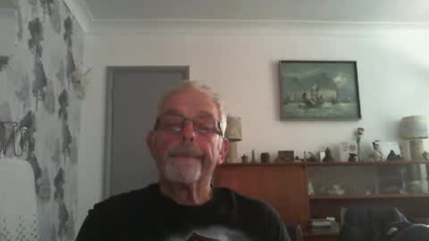 Champers online show from July 13, 10:06 am