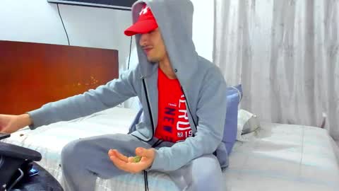 Kenji online show from November 29, 1:40 am