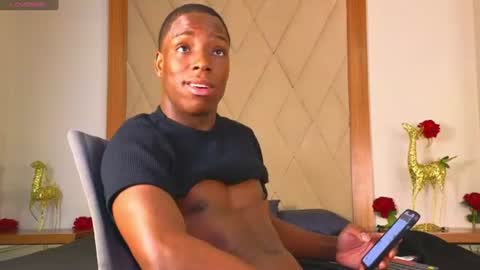 charlesbrown_ online show from June 23, 2:43 pm