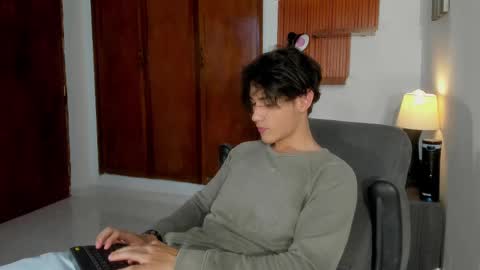 charley_morgan online show from February 8, 6:55 pm