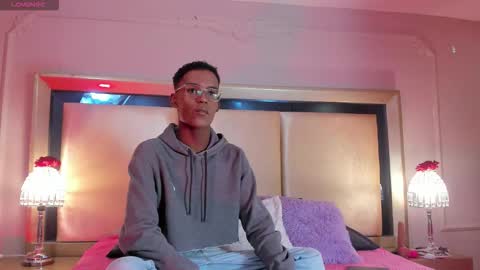    online show from March 3, 7:54 pm