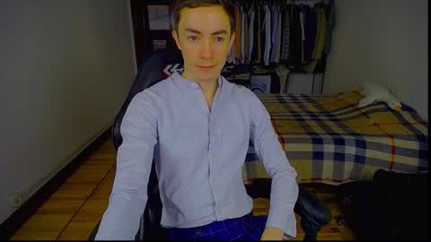 carlos reyes online show from January 6, 8:40 am