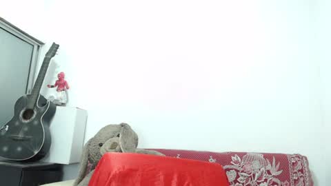   online show from July 31, 2:16 pm